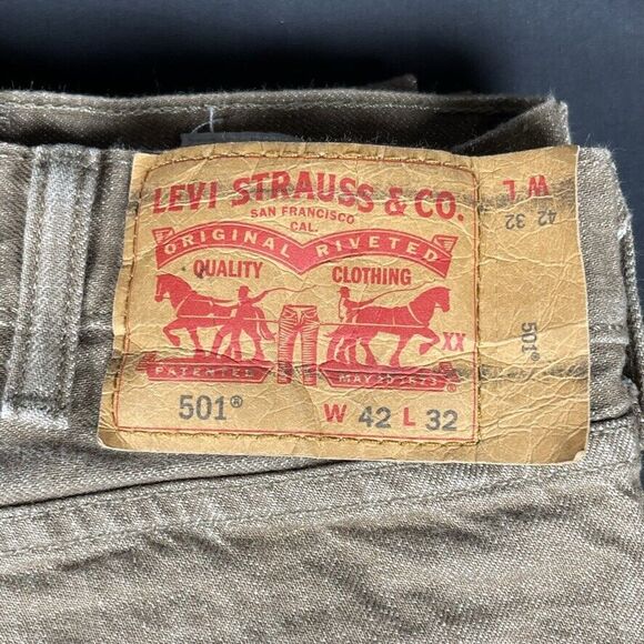 Levis 501 Red Tab Straight Leg Button Fly White Oak Cone Denim Jean Pants 40x30 - Picture 7 of 7